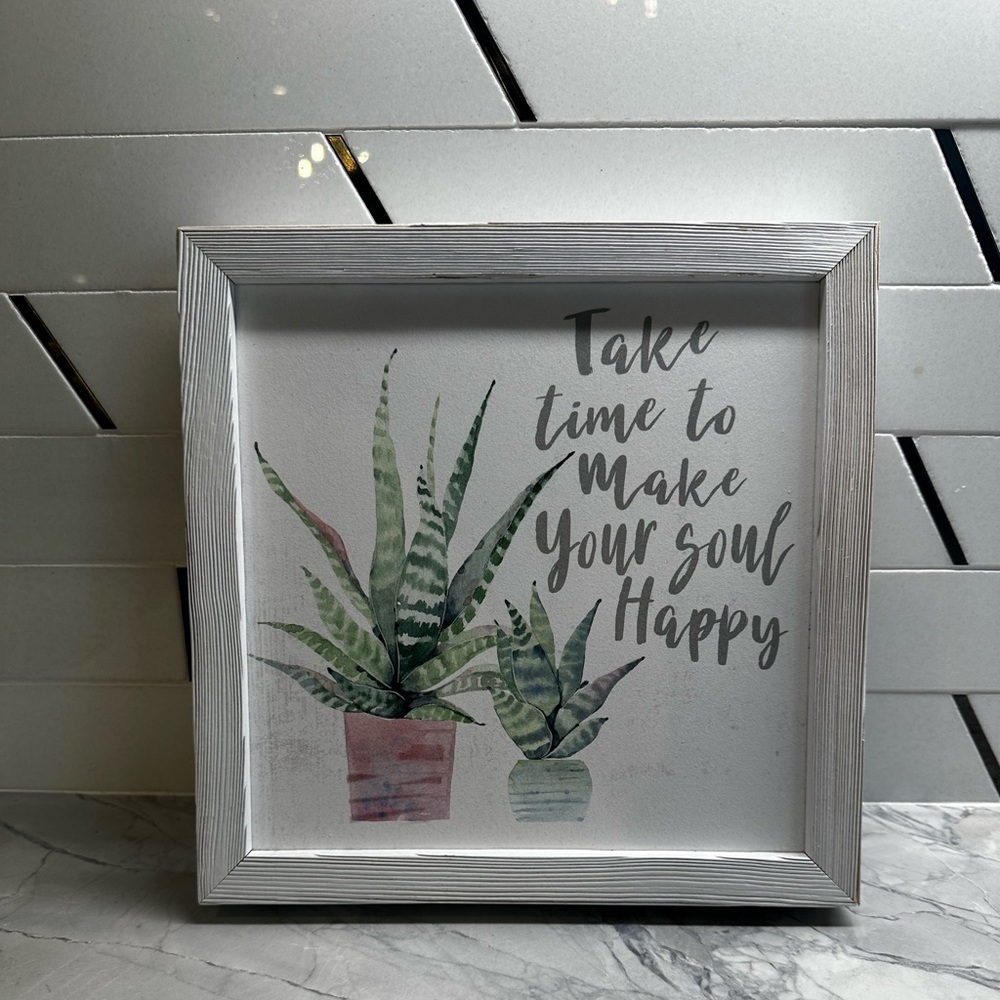 Wooden decor